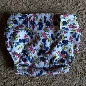 3 Grovia one size cloth diaper covers and inserts